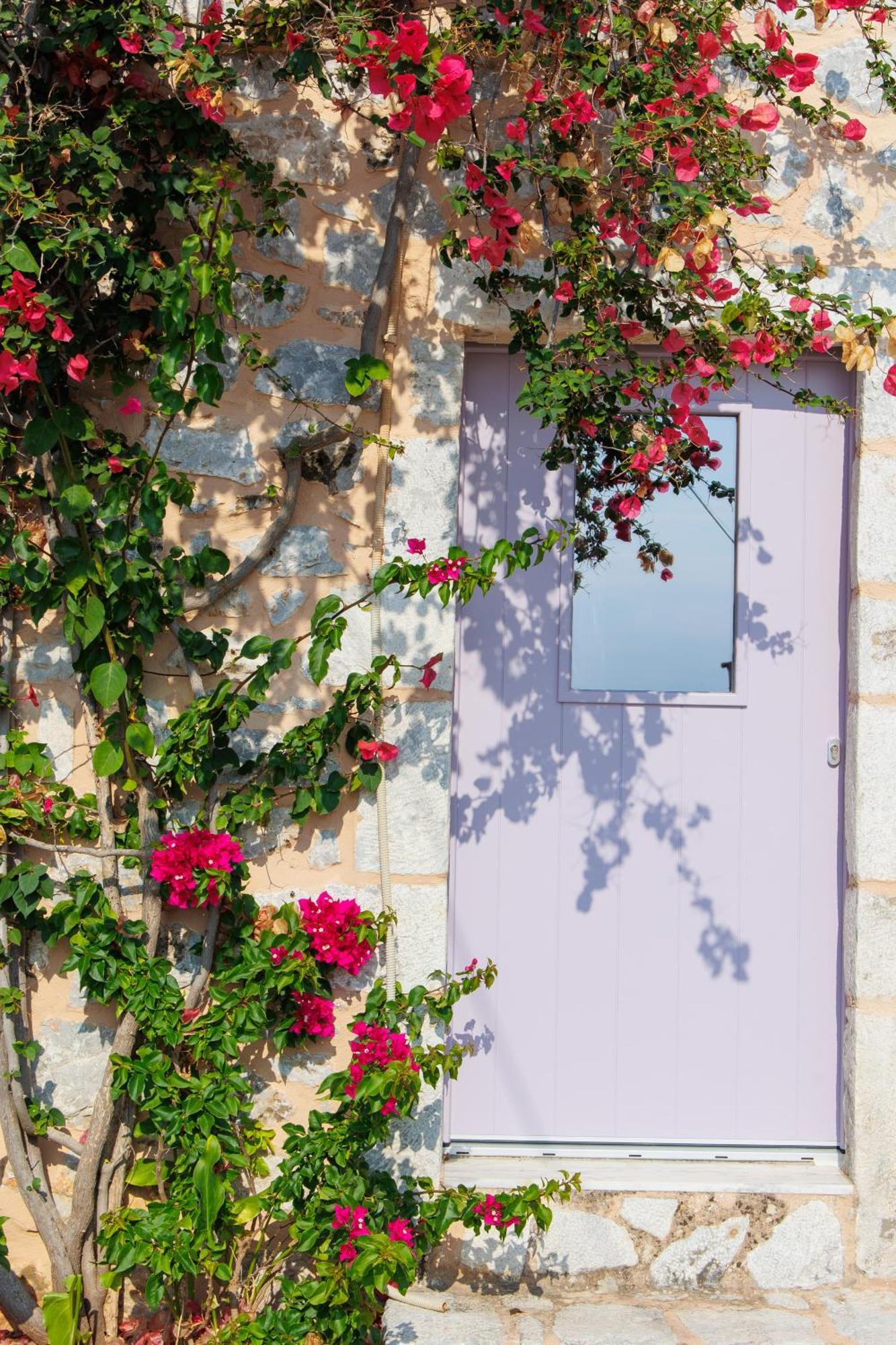Iliana'S House - Spacious Cave House In The Center Of Areopolis Exterior foto