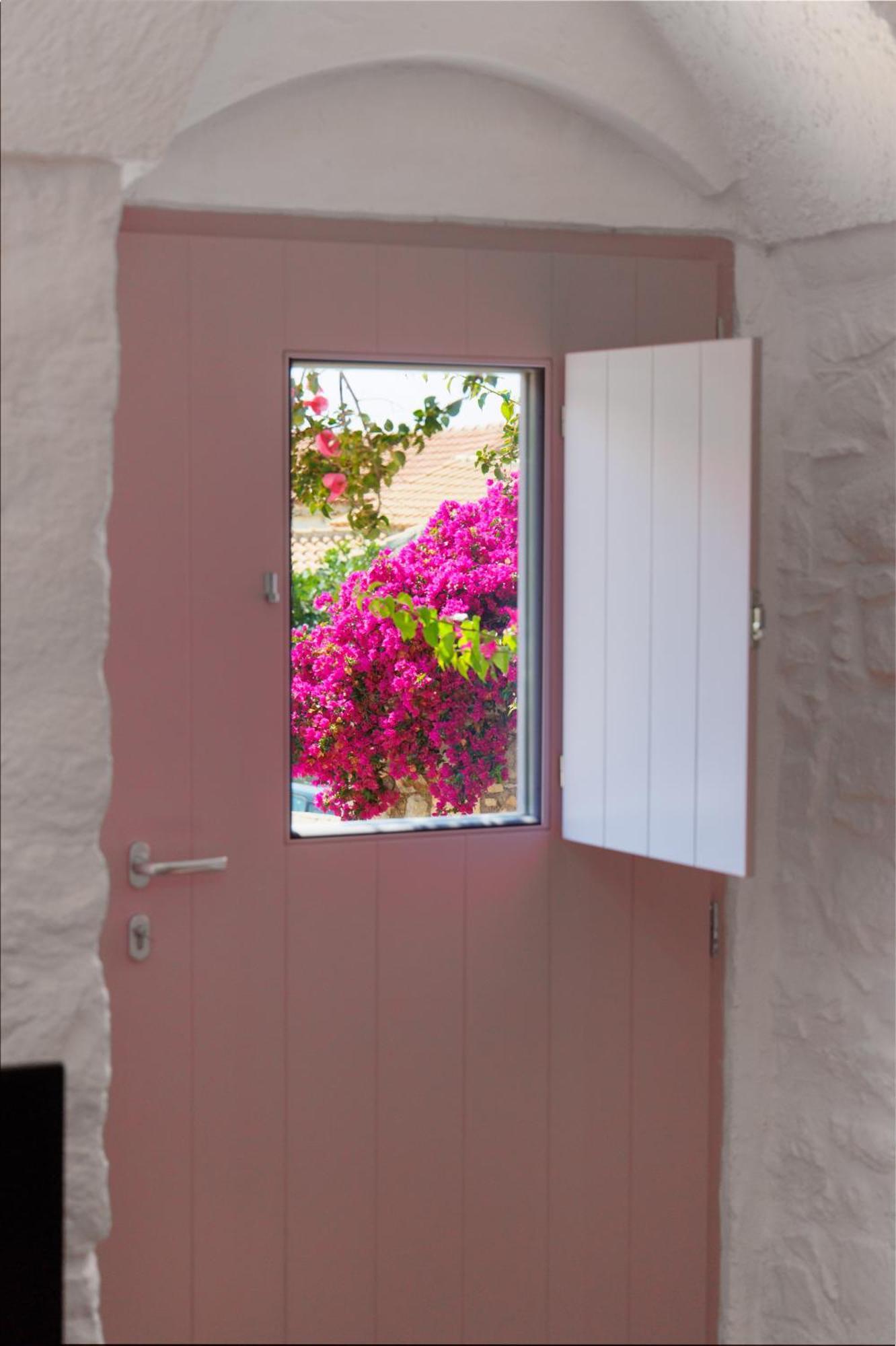 Iliana'S House - Spacious Cave House In The Center Of Areopolis Exterior foto